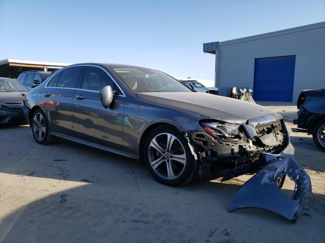 Photo 4 from auction – 2018 MERCEDES-BENZ E 300 with VIN WDDZF4JB5JA424918