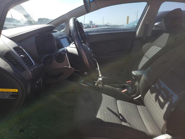 Photo 7 from auction – 2017 KIA FORTE LX with VIN 3KPFL4A76HE077494
