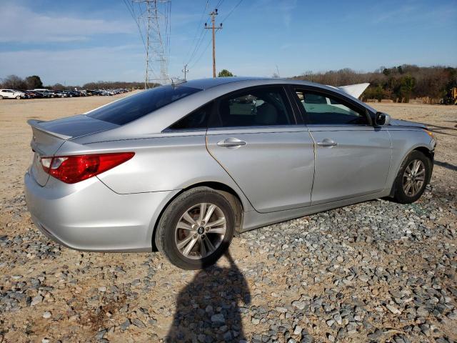 Photo 3 from auction – 2013 HYUNDAI SONATA GLS with VIN 5NPEB4AC8DH784632