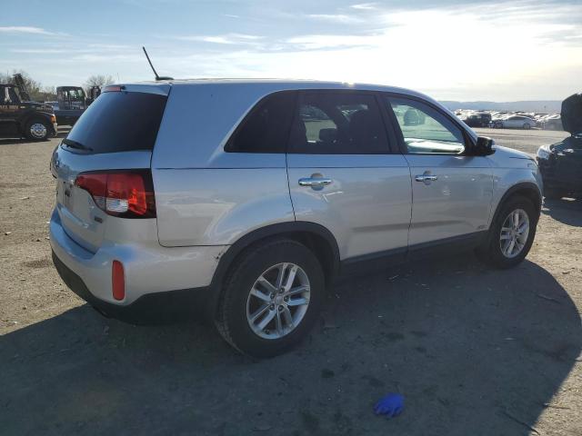Photo 3 from auction – 2014 KIA SORENTO LX with VIN 5XYKTCA69EG454298