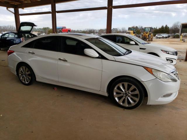 Photo 4 from auction – 2013 HYUNDAI SONATA SE with VIN 5NPEC4AC4DH530588