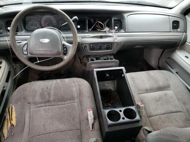 Photo 8 from auction – 2003 FORD CROWN VICT with VIN 2FAFP71W03X126646