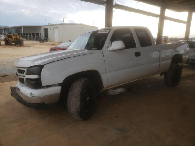 CHEVROLET SILVERADO 2006 with VIN 1GCEK19V76Z274840 - Photo from auction
