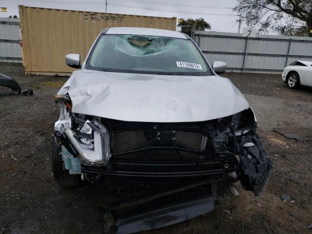 Photo 5 from auction – 2018 NISSAN ROGUE S with VIN JN8AT2MT2JW462610