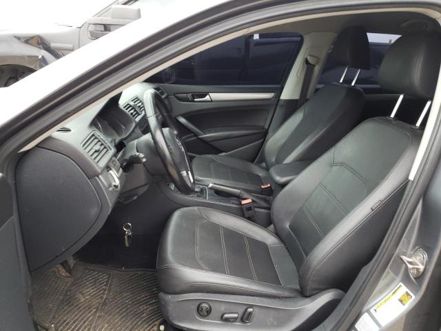 Photo 7 from auction – 2015 VOLKSWAGEN PASSAT S with VIN 1VWAT7A38FC082996
