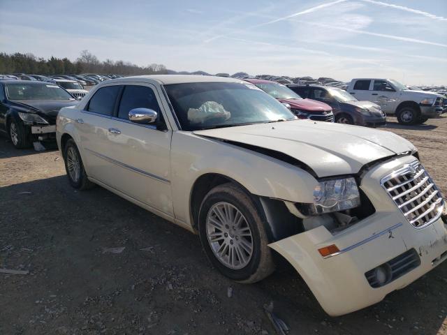 Photo 4 from auction – 2010 CHRYSLER 300 TOURIN with VIN 2C3CA4CD4AH215480