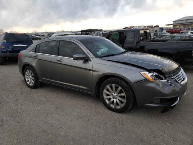 Photo 4 from auction – 2013 CHRYSLER 200 TOURIN with VIN 1C3CCBBB6DN618225