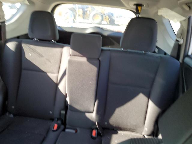 Photo 10 from auction – 2016 TOYOTA RAV4 LE with VIN JTMBFREV6GD194195