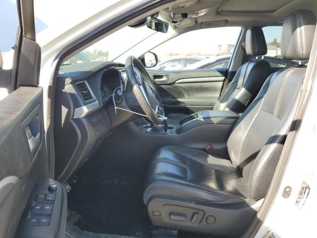Photo 7 from auction – 2017 TOYOTA HIGHLANDER with VIN 5TDKZRFH2HS200936