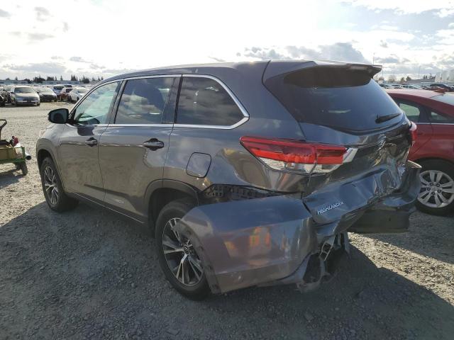 Photo 2 from auction – 2017 TOYOTA HIGHLANDER with VIN 5TDZZRFH7HS198955