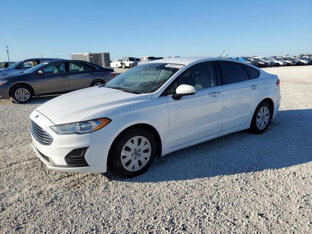 FORD FUSION S 2019 with VIN 3FA6P0G76KR162331 - Photo from auction