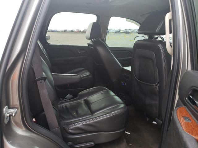 Photo 11 from auction – 2008 GMC YUKON with VIN 1GKFC13008R248215