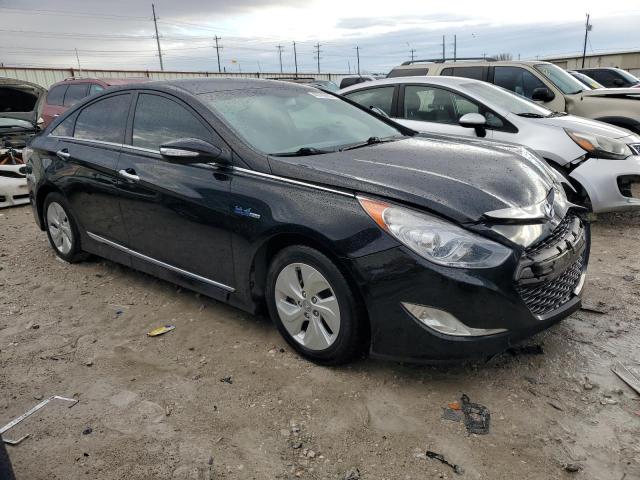 Photo 4 from auction – 2013 HYUNDAI SONATA HYB with VIN KMHEC4A44DA093896