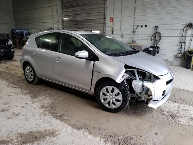 Photo 4 from auction – 2014 TOYOTA PRIUS C with VIN JTDKDTB32E1563929
