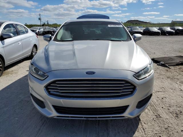 Photo 5 from auction – 2016 FORD FUSION SE with VIN 3FA6P0H73GR284327