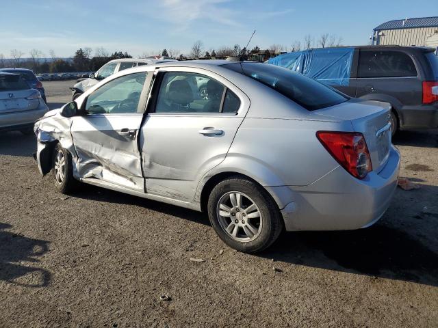 Фото 2 с аукциона – 2015 CHEVROLET SONIC LT с VIN 1G1JC5SG9F4100322
