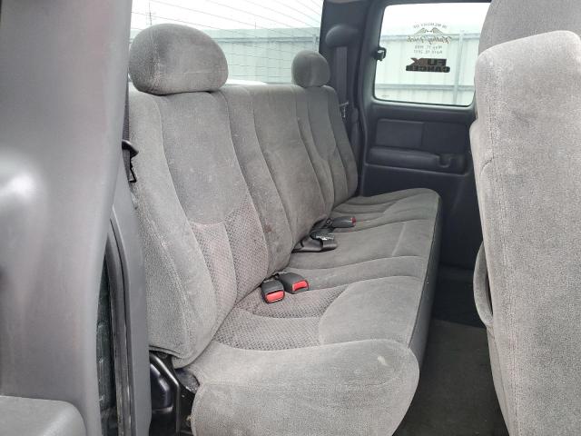 Photo 10 from auction – 2004 CHEVROLET SILVERADO with VIN 2GCEK19T041273730