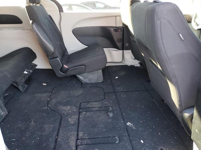 Photo 11 from auction – 2017 CHRYSLER PACIFICA T with VIN 2C4RC1DG1HR744588