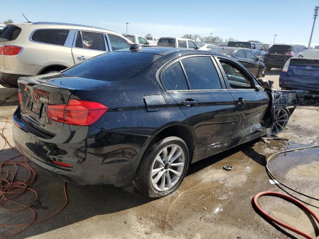 Photo 3 from auction – 2017 BMW 320 XI with VIN WBA8A3C31HA067247
