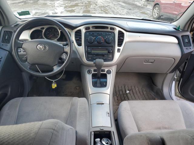 Photo 8 from auction – 2005 TOYOTA HIGHLANDER with VIN JTEEP21A050101952