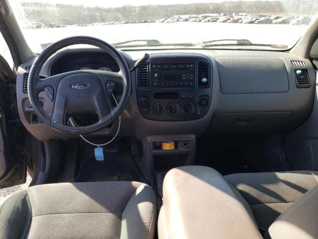 Zdjęcie 8 z aukcji – 2002 FORD ESCAPE z VIN 1FMYU04132KB23451