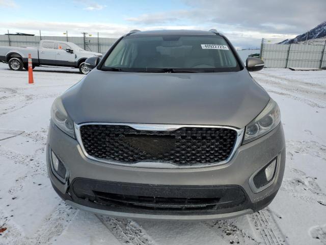 Photo 5 from auction – 2016 KIA SORENTO EX with VIN 5XYPHDA58GG063926