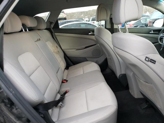 Photo 11 from auction – 2017 HYUNDAI TUCSON LIM with VIN KM8J3CA41HU446494
