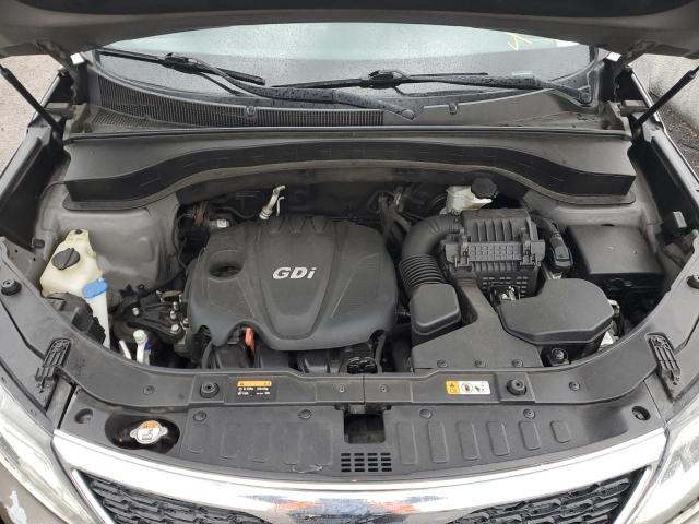 Photo 12 from auction – 2015 KIA SORENTO LX with VIN 5XYKTDA63FG650437