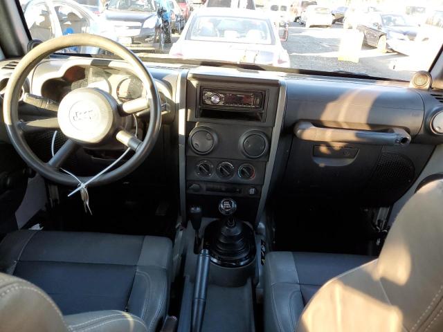 Photo 8 from auction – 2007 JEEP WRANGLER X with VIN 1J4FA24167L171991