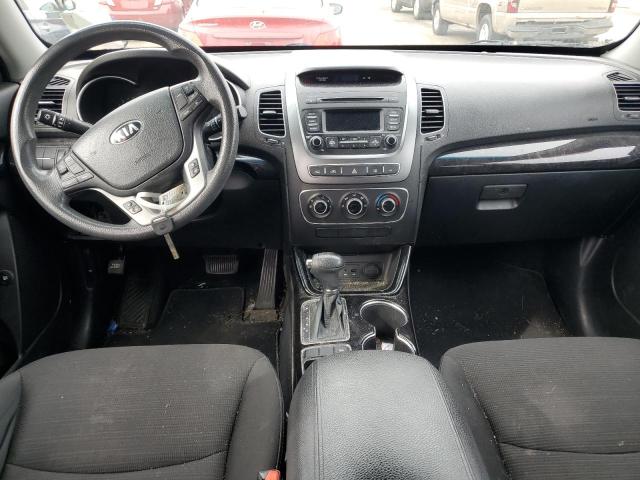 Photo 8 from auction – 2015 KIA SORENTO LX with VIN 5XYKT3A64FG644639