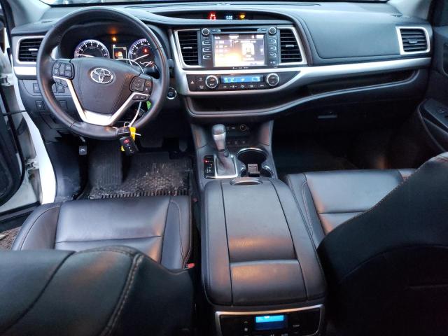 Photo 8 from auction – 2019 TOYOTA HIGHLANDER with VIN 5TDJZRFH0KS575744