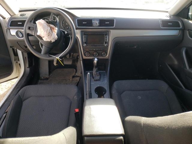 Photo 8 from auction – 2015 VOLKSWAGEN PASSAT S with VIN 1VWAT7A39FC086216