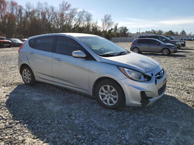 Photo 4 from auction – 2013 HYUNDAI ACCENT GLS with VIN KMHCT5AE5DU078943