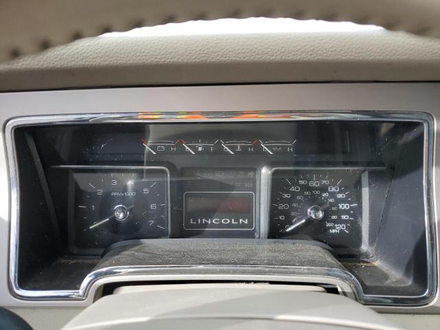 Photo 9 from auction – 2010 LINCOLN NAVIGATOR with VIN 5LMJJ2H5XAEJ00388