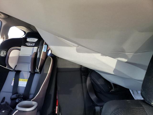 Photo 10 from auction – 2017 TOYOTA RAV4 XLE with VIN JTMRFREV1HJ138893