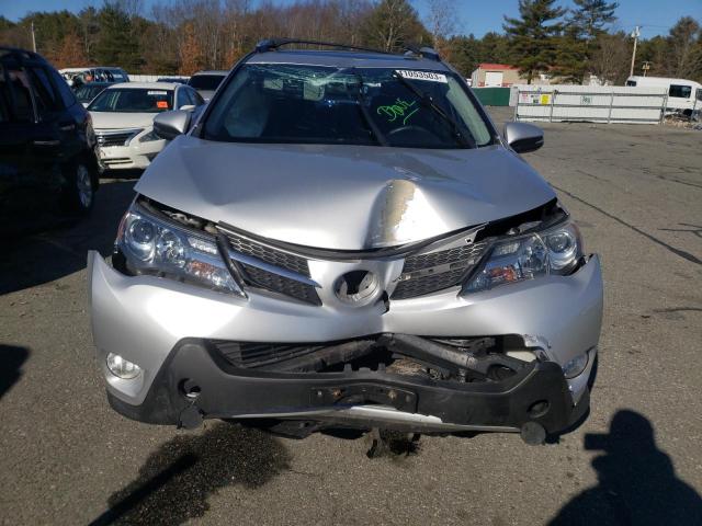 Photo 5 from auction – 2014 TOYOTA RAV4 XLE with VIN JTMRFREV4ED048292
