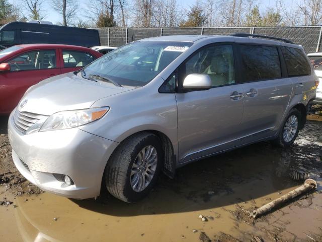 TOYOTA SIENNA XLE 2017 with VIN 5TDYZ3DC3HS874141 - Photo from auction
