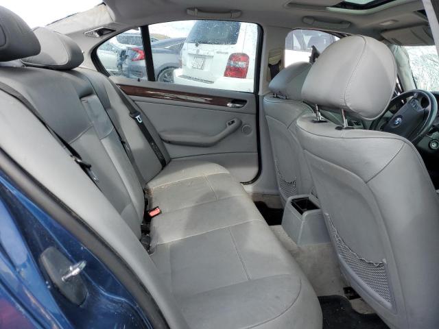 Photo 10 from auction – 2003 BMW 325 I with VIN WBAEV33483KL89323