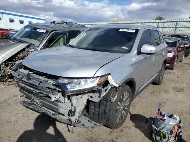MITSUBISHI OUTLANDER 2019 with VIN JA4AD3A3XKZ028237 - Photo from auction