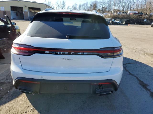 Photo 6 from auction – 2022 PORSCHE MACAN with VIN WP1AA2A5XNLB03602