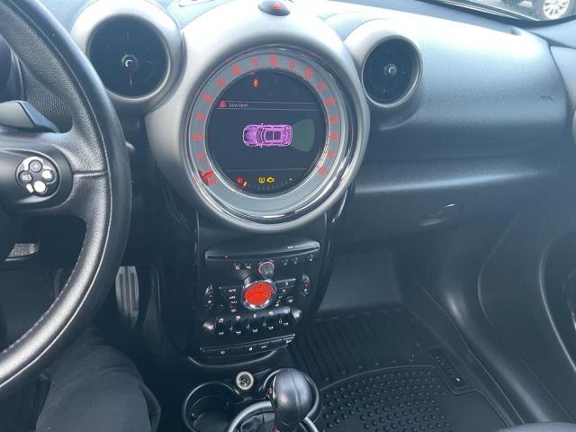 Photo 4 from auction – 2012 MINI COOPER S C with VIN WMWZC5C55CWL56039