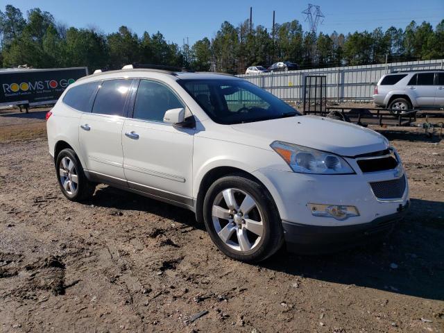 Photo 4 from auction – 2012 CHEVROLET TRAVERSE L with VIN 1GNKRLED7CJ194284