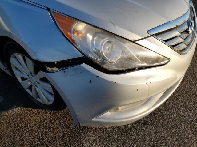 Photo 9 from auction – 2011 HYUNDAI SONATA SE with VIN 5NPEC4AC9BH016698