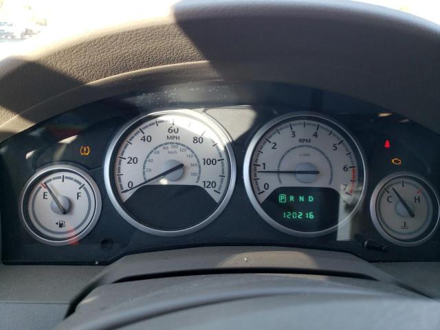 Photo 9 from auction – 2010 CHRYSLER TOWN & COU with VIN 2A4RR2D10AR365744