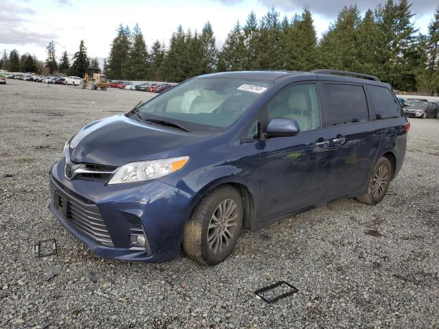 TOYOTA SIENNA XLE 2018 with VIN 5TDYZ3DC8JS955190 - Photo from auction