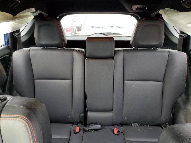 Photo 10 from auction – 2018 TOYOTA RAV4 SE with VIN JTMJFREV6JJ211467
