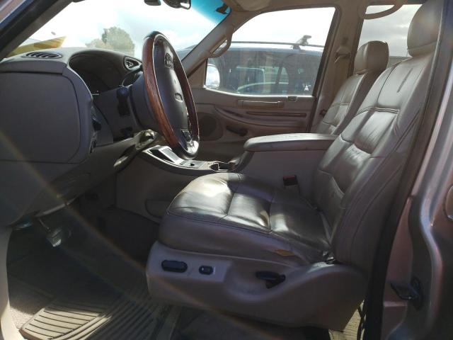 Photo 7 from auction – 2000 LINCOLN NAVIGATOR with VIN 5LMFU28A2YLJ24863