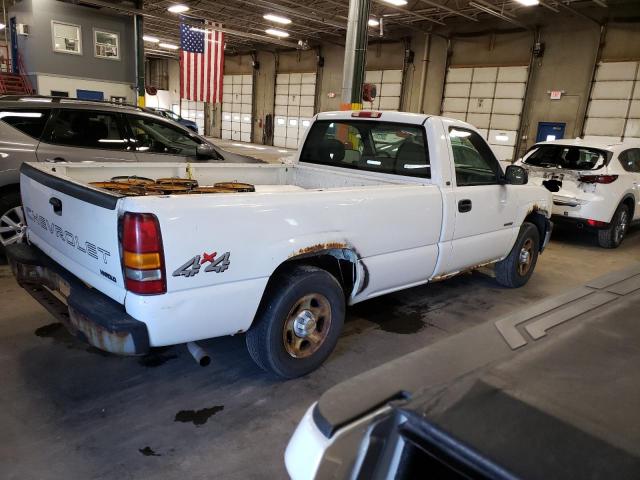 Photo 3 from auction – 2000 CHEVROLET SILVERADO with VIN 1GCEK14W7YE206113
