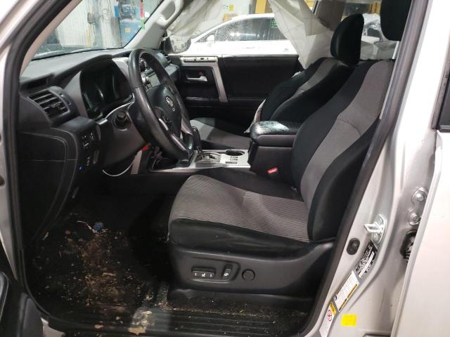 Photo 7 from auction – 2016 TOYOTA 4RUNNER SR with VIN JTEBU5JR9G5335001
