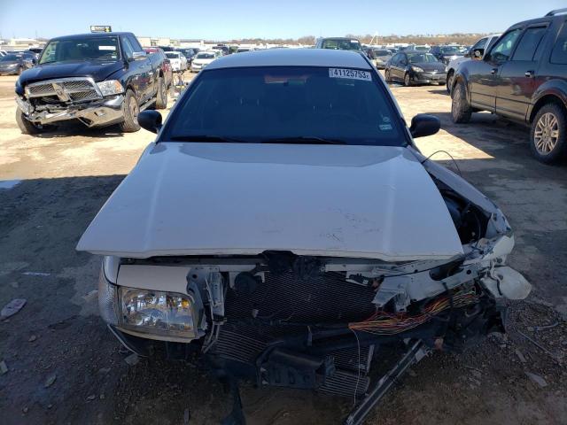 Photo 5 from auction – 2011 FORD CROWN VICT with VIN 2FABP7BV0BX125497